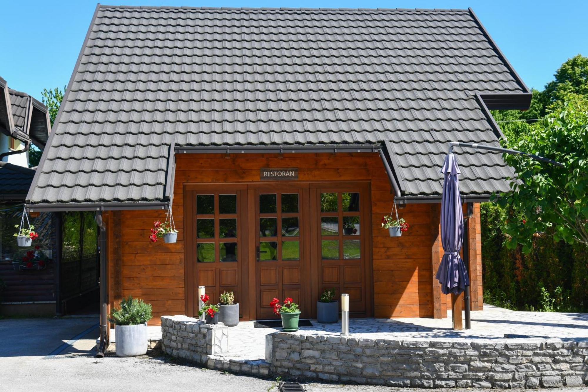 Villa Cancar Grabovac  Eksteriør bilde